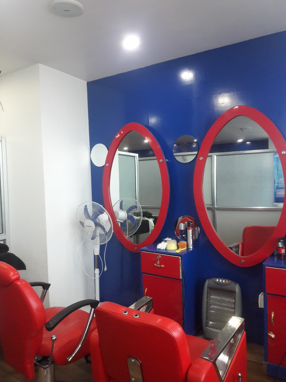 Loreal Professional Style On Mate — photo by Kishor Tiwari
