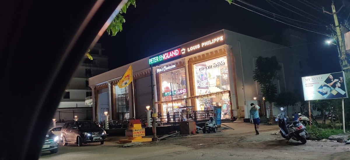 Louis Philippe - Laxmipuram — photo by Chintalapudi Vinaykumar