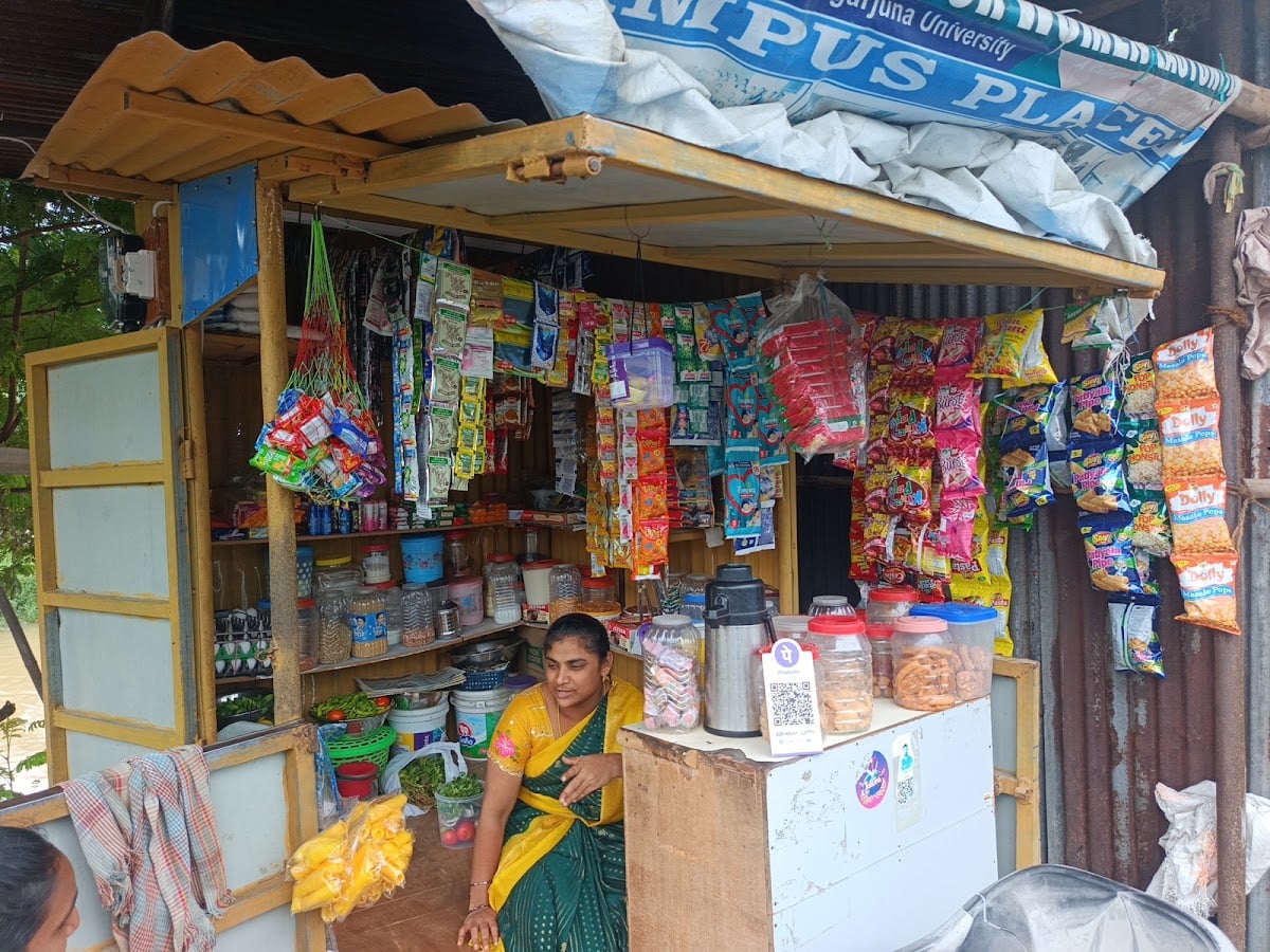 Ludhiya kirana&Cooldrinks — photo by suresh Kolagani