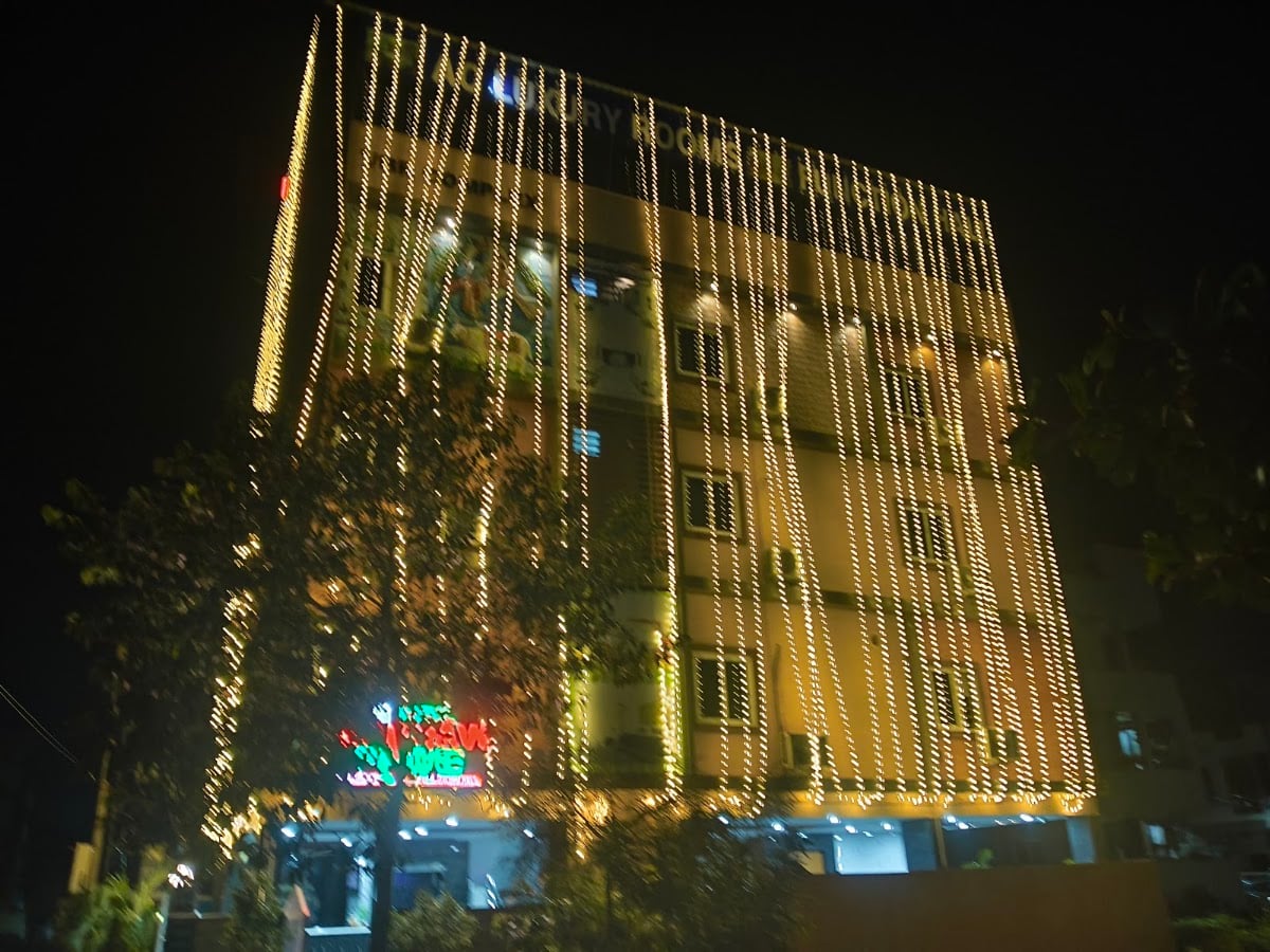 Madhavi prime — photo by Mothukuri Udayakumar
