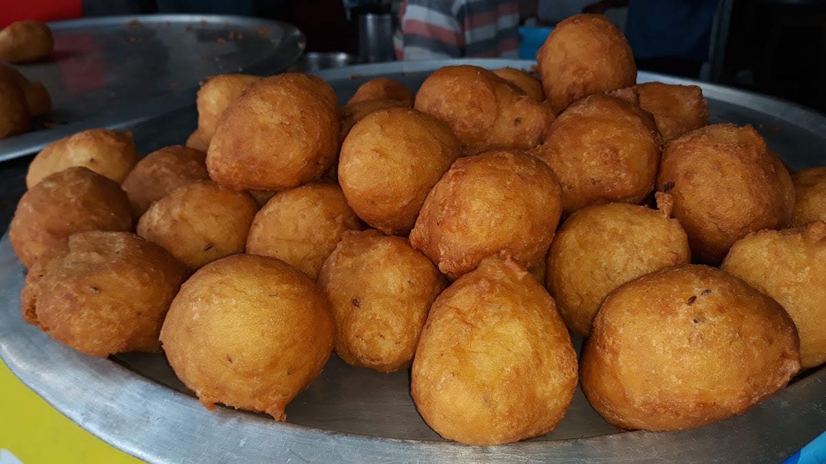 Madhavi Tiffin Centre & Bojanam — photo by indiangems school