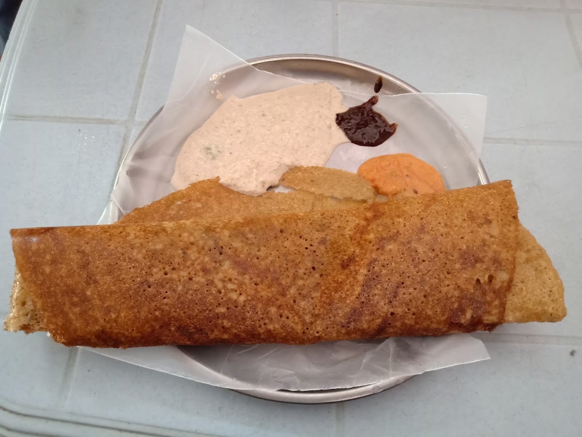 Mahee Tiffins — photo by Shakahari Journals
