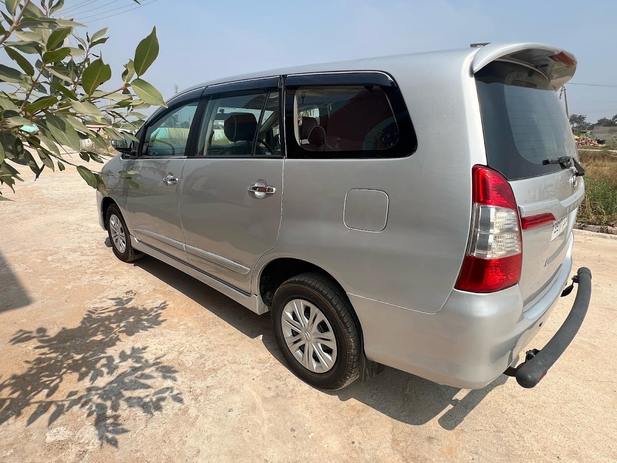 Manvi car travels — photo by Manvi car travels
