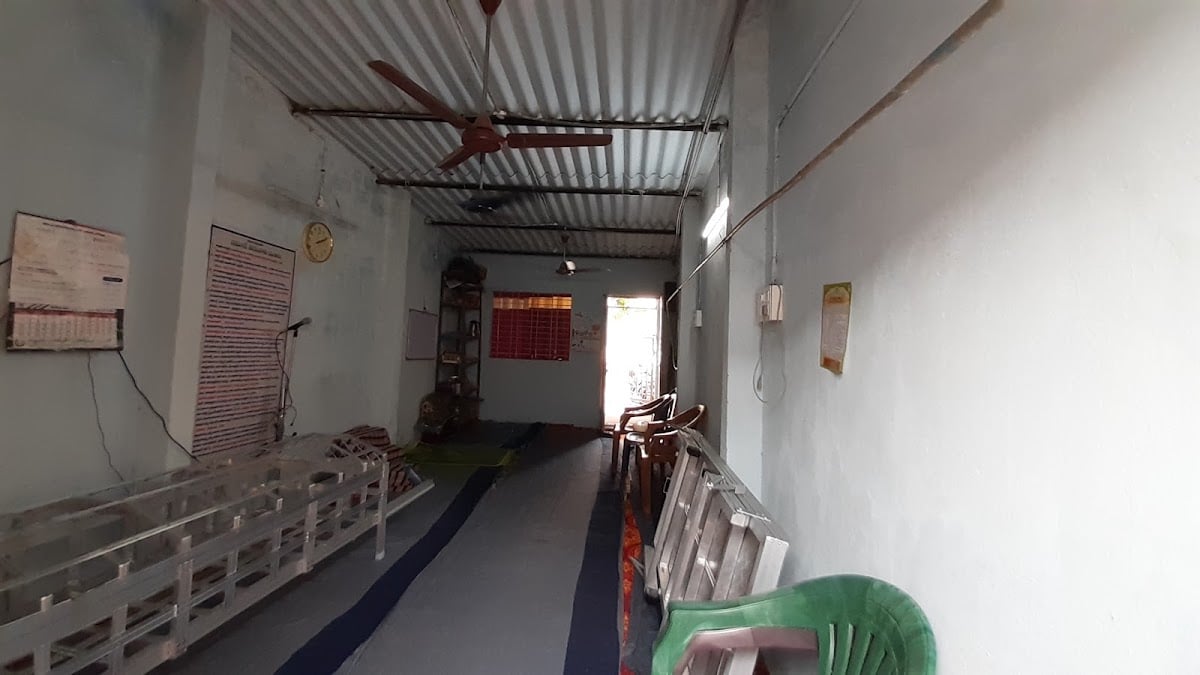 Masjid-e-Abu Bakr — photo by Salahuddin Muhammad