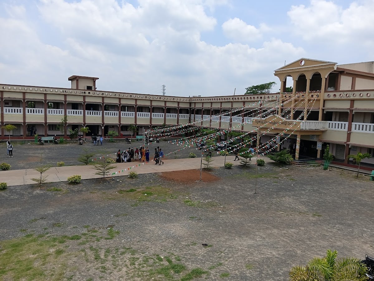 MBTS Government Polytechnic college — photo by Maksud Shaik