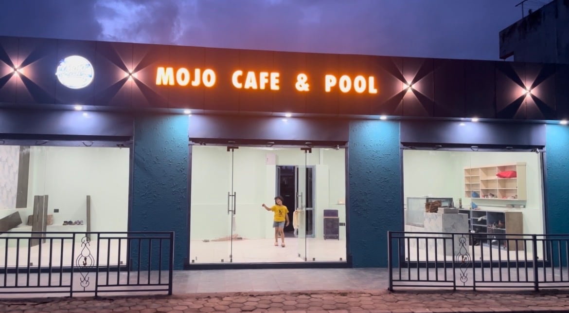 Mojo Cafe & Pool — photo by Purnalaxmi Maharjan