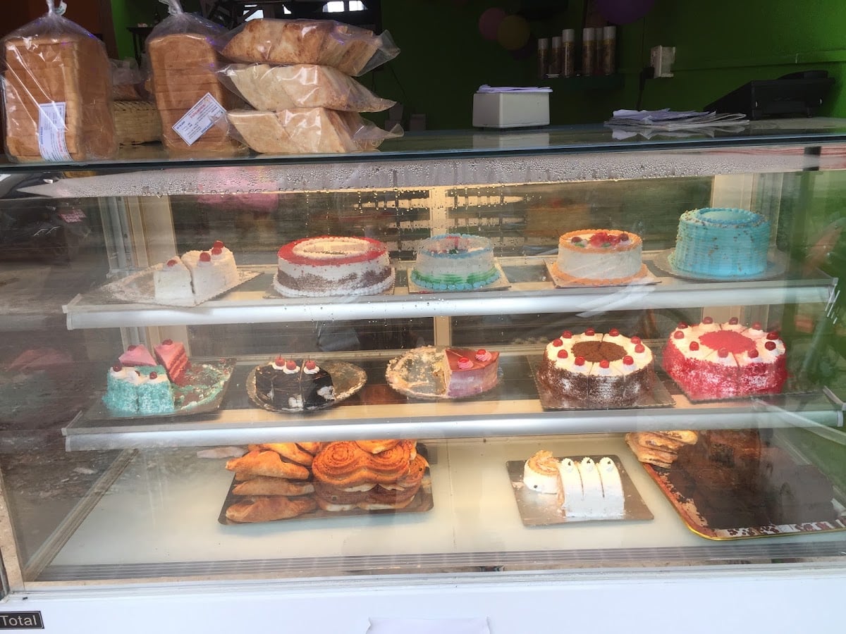 Mom's Bakery and Kitchen — photo by Mom's Bakery and Kitchen