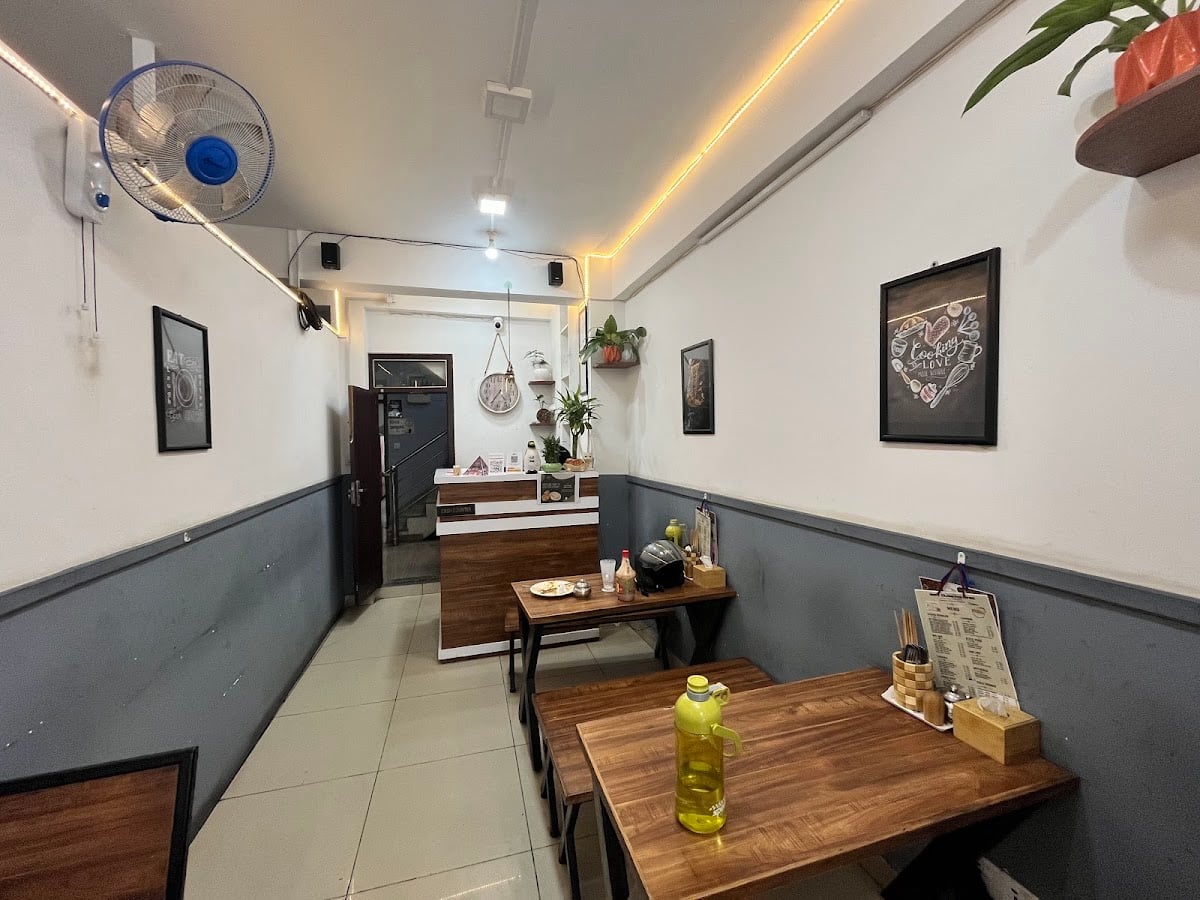 Mom's Kitchen Restaurant Pulchowk — photo by Apil Lama