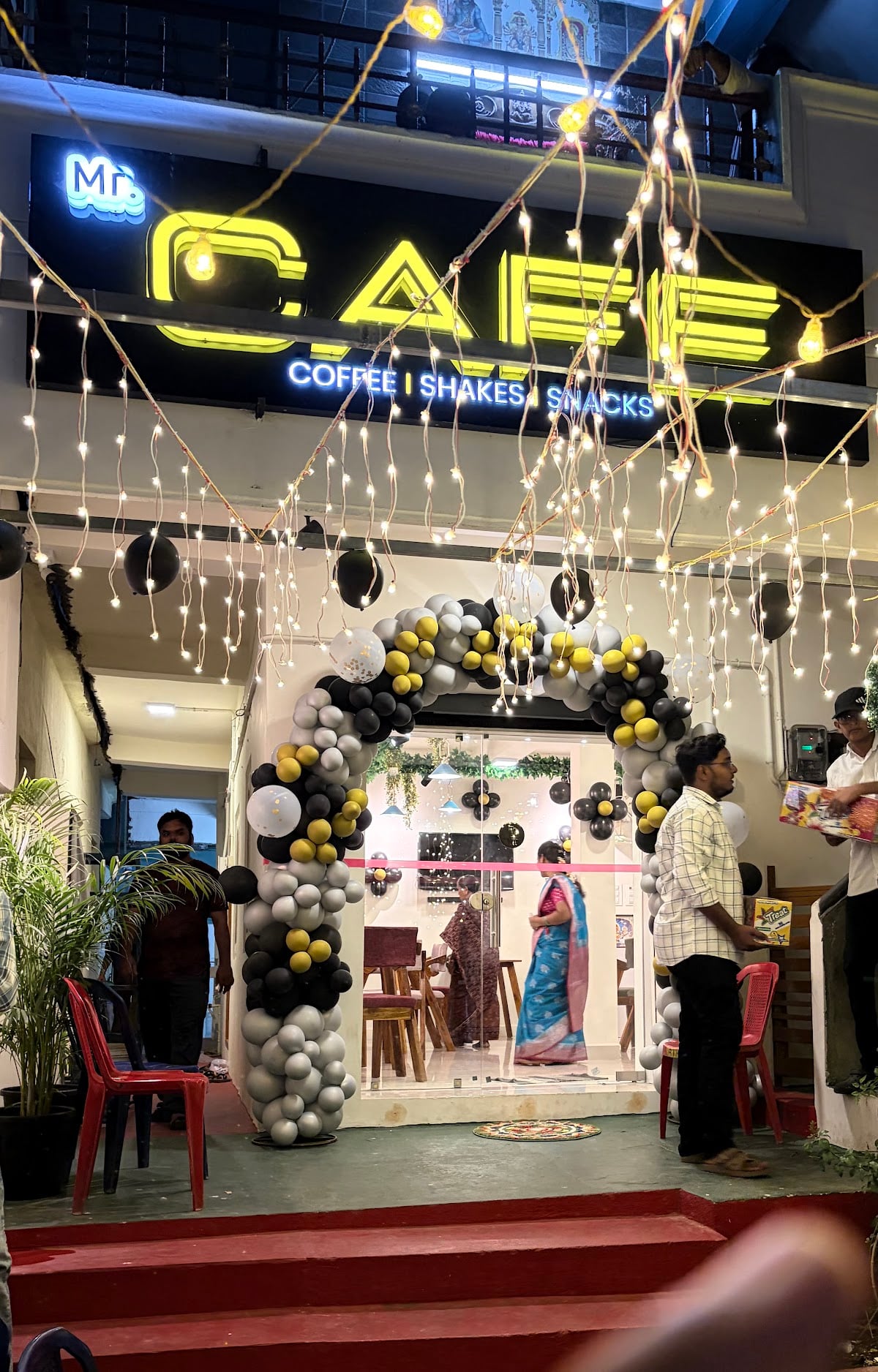 Mr.Cafe — photo by Mr.Cafe