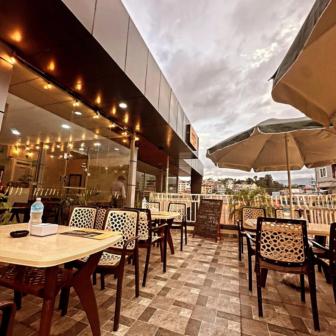 MUNCHIES EATERY AND LOUNGE — photo by MUNCHIES EATERY AND LOUNGE