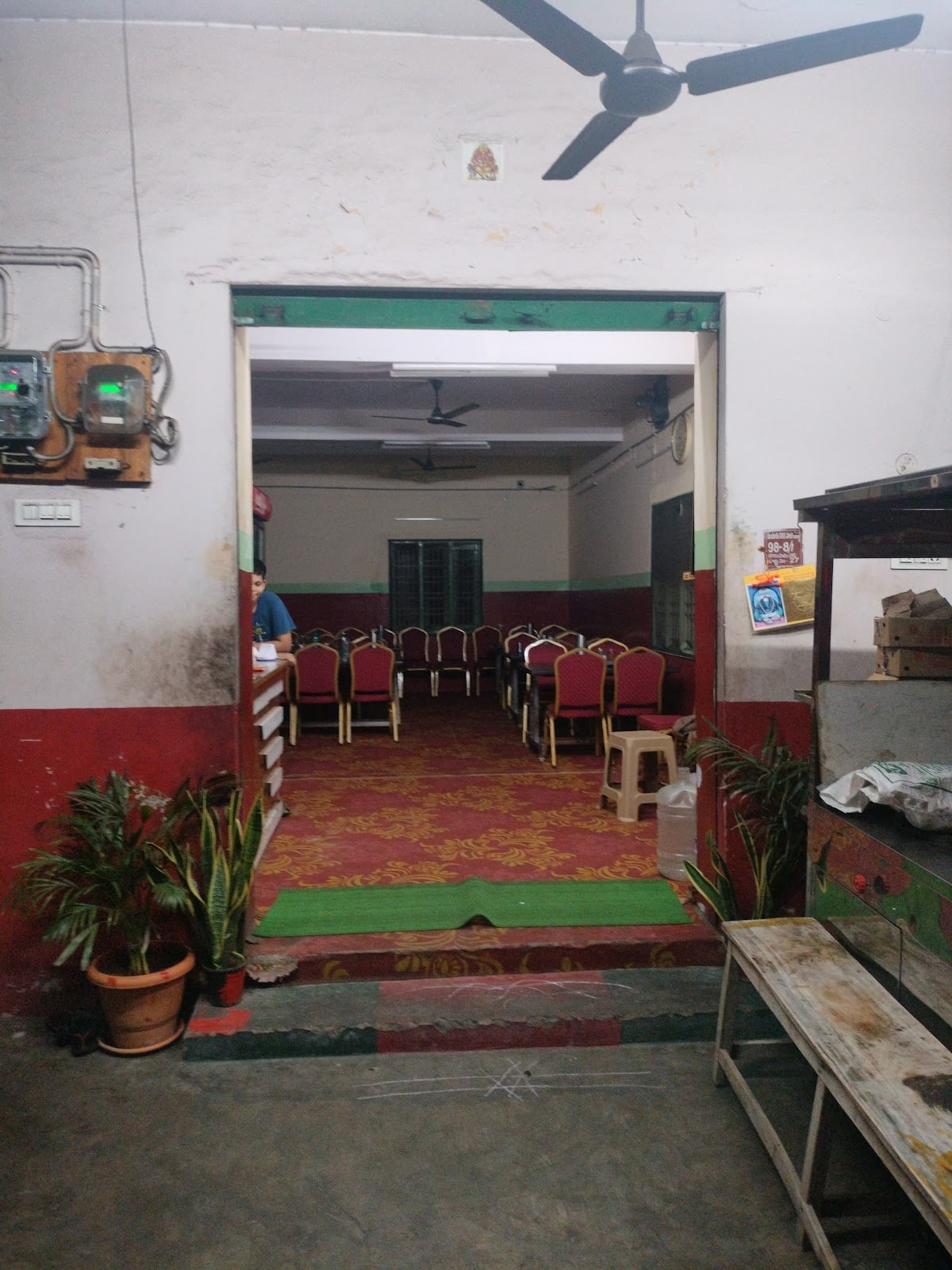 Murgan mess — photo by Garigipati Pranay sai