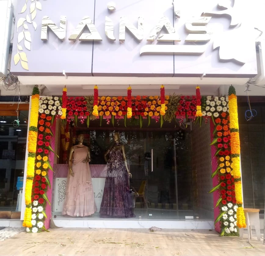 Naina'S — photo by Pujari Abisri