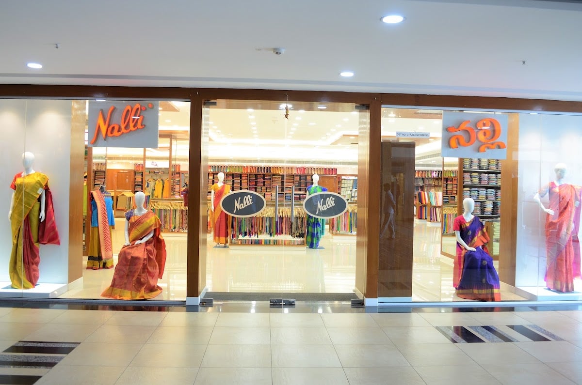 Nalli Silk Sarees at Vijaywada — photo by Nalli Silk Sarees at Vijaywada