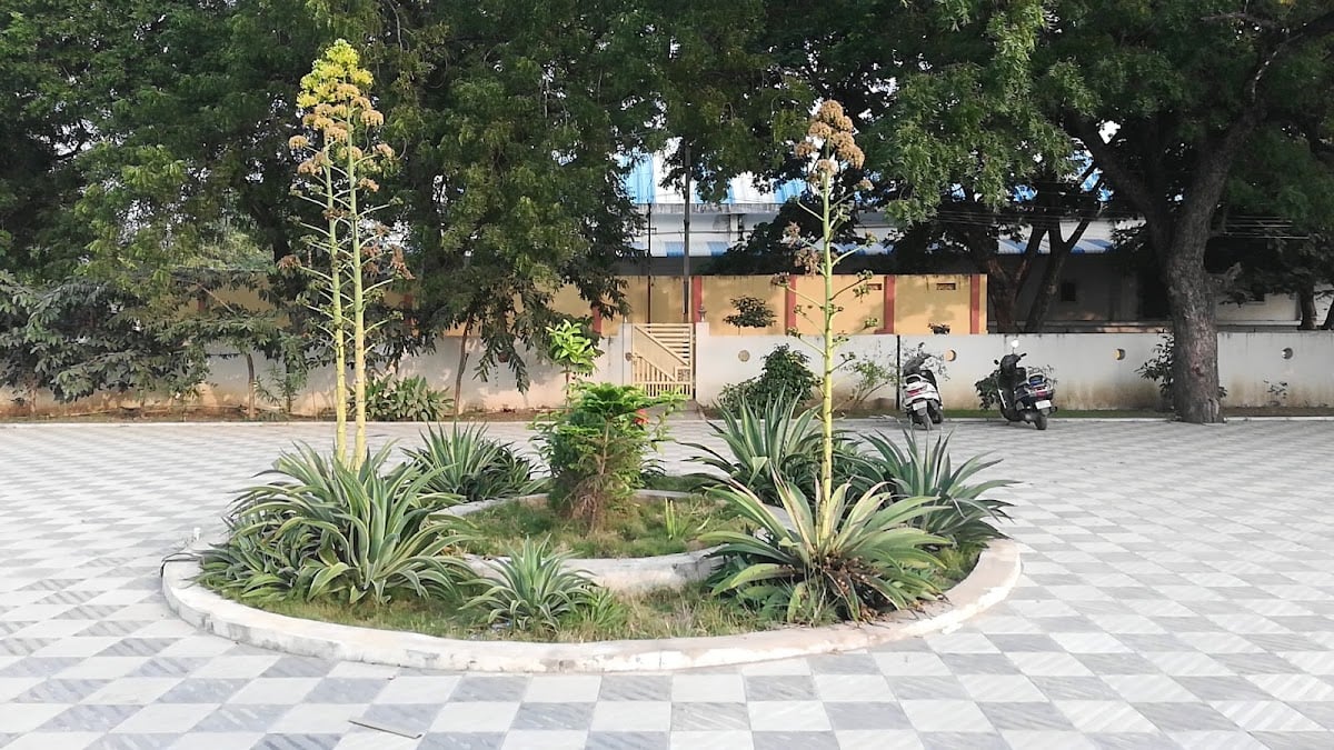 NSP Guest House Sattenapalli — photo by Sirish Surisetty