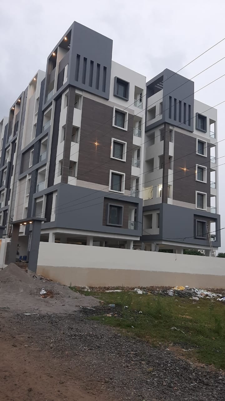Park Royal Apartments — photo by Krishna Mohan