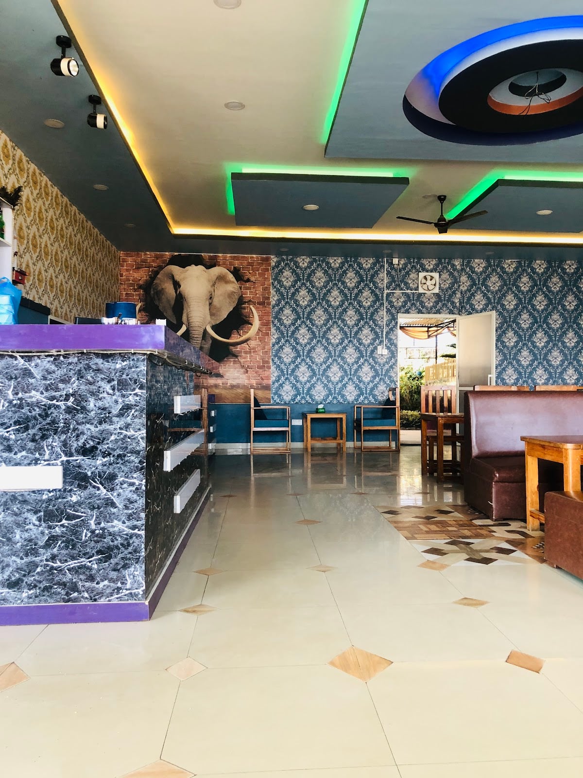 Peacock Restaurant — photo by Dheeraj Dheeraj