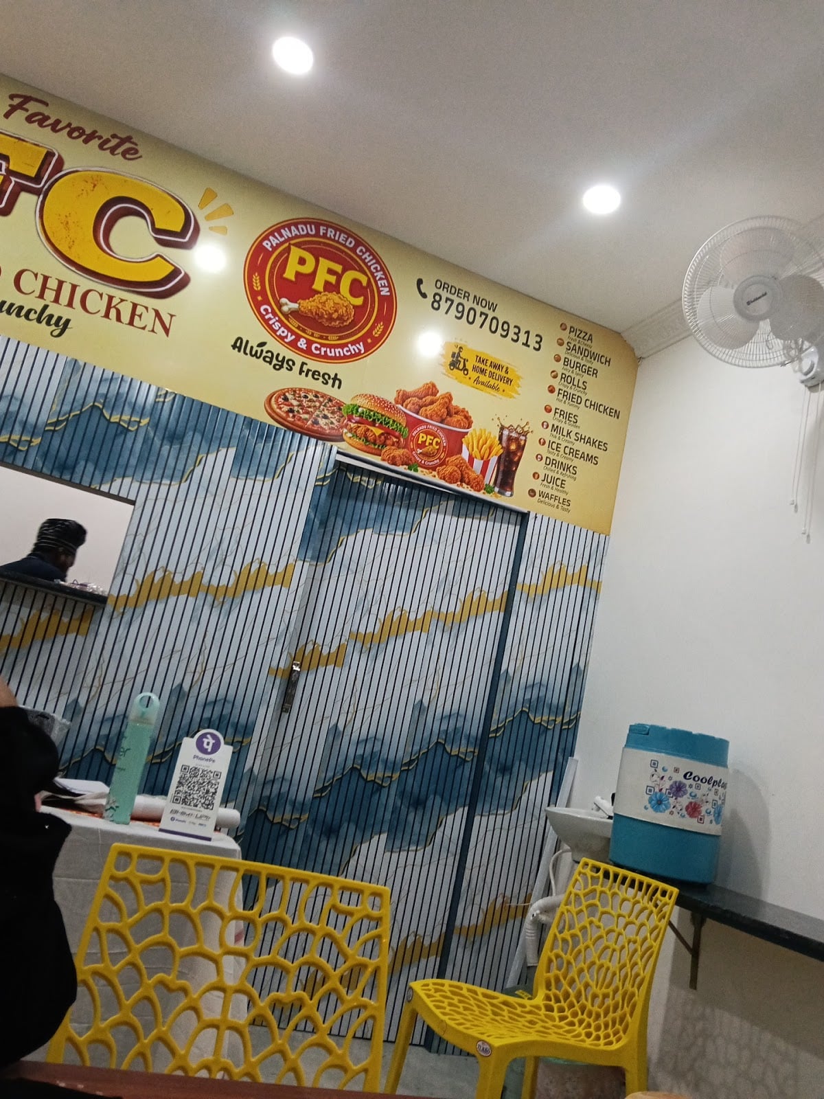 PFC CRISPY & CRUNCHY — photo by Zohuammi