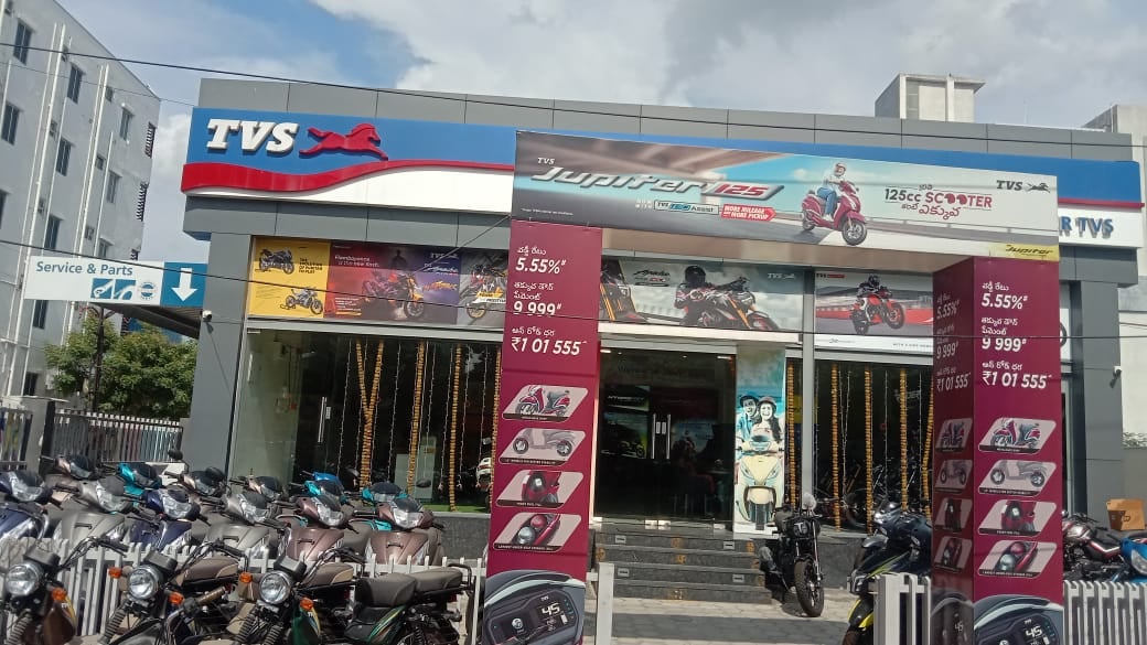 Pioneer Automotives - TVS (2 wheeler & EV) — photo by Pioneer Automotives TVS - Amaravathi Road