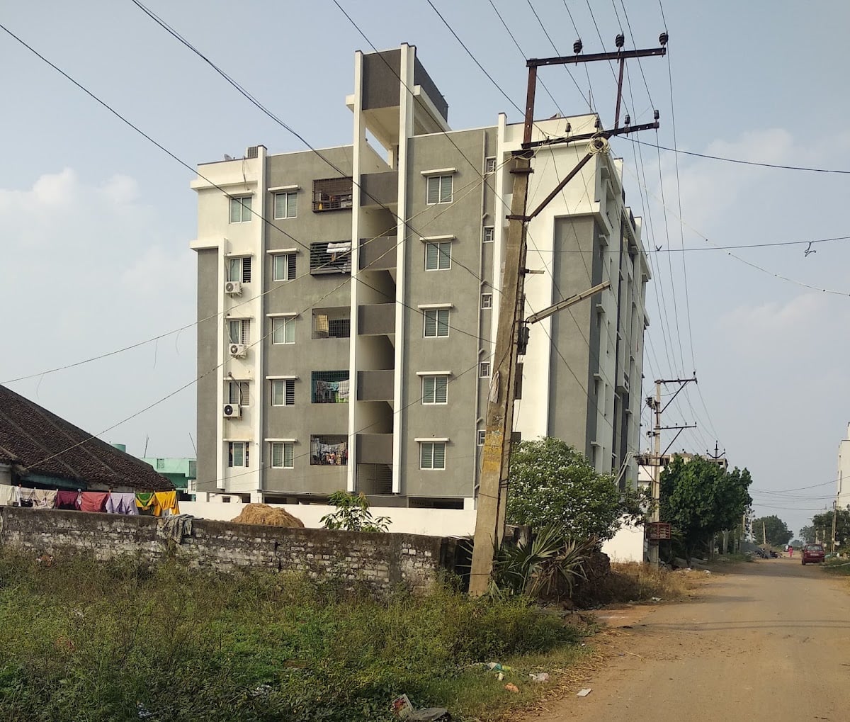 Prestige apartments — photo by RaviSaiTeja Lingala