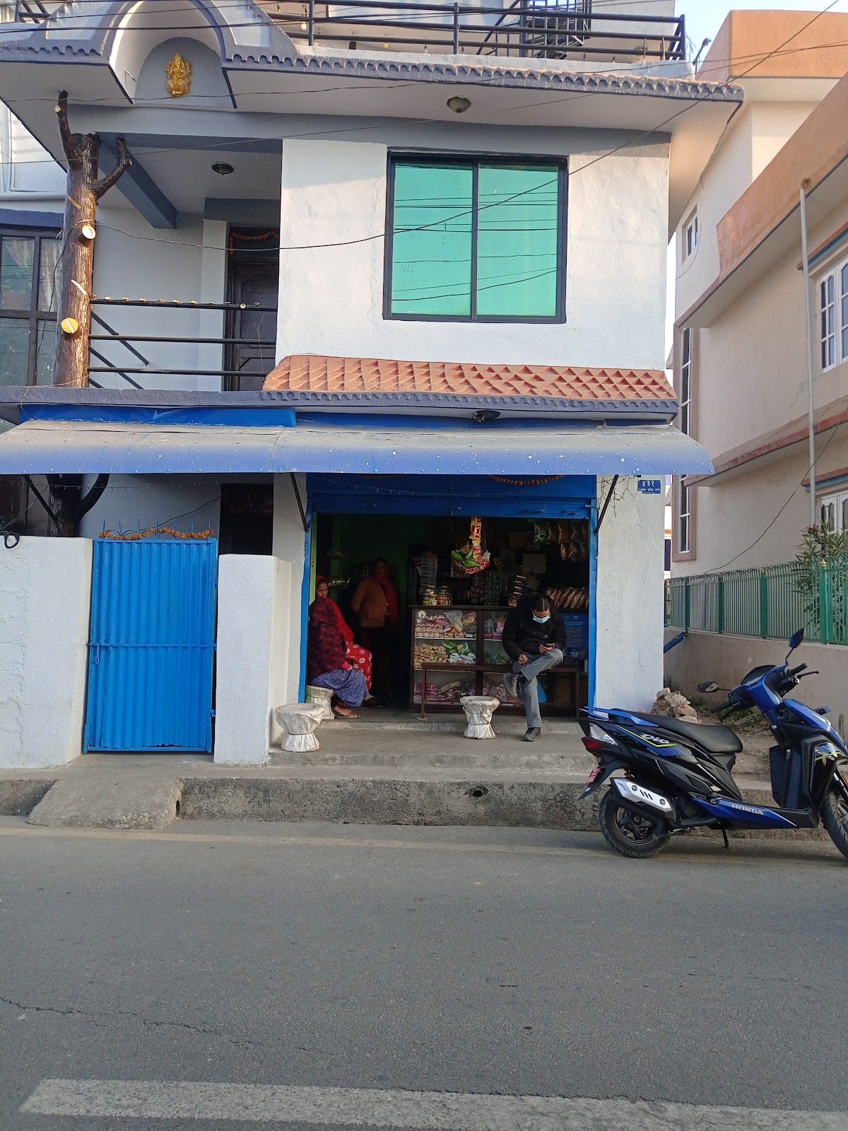 Prithivi shop — photo by Hero Boy