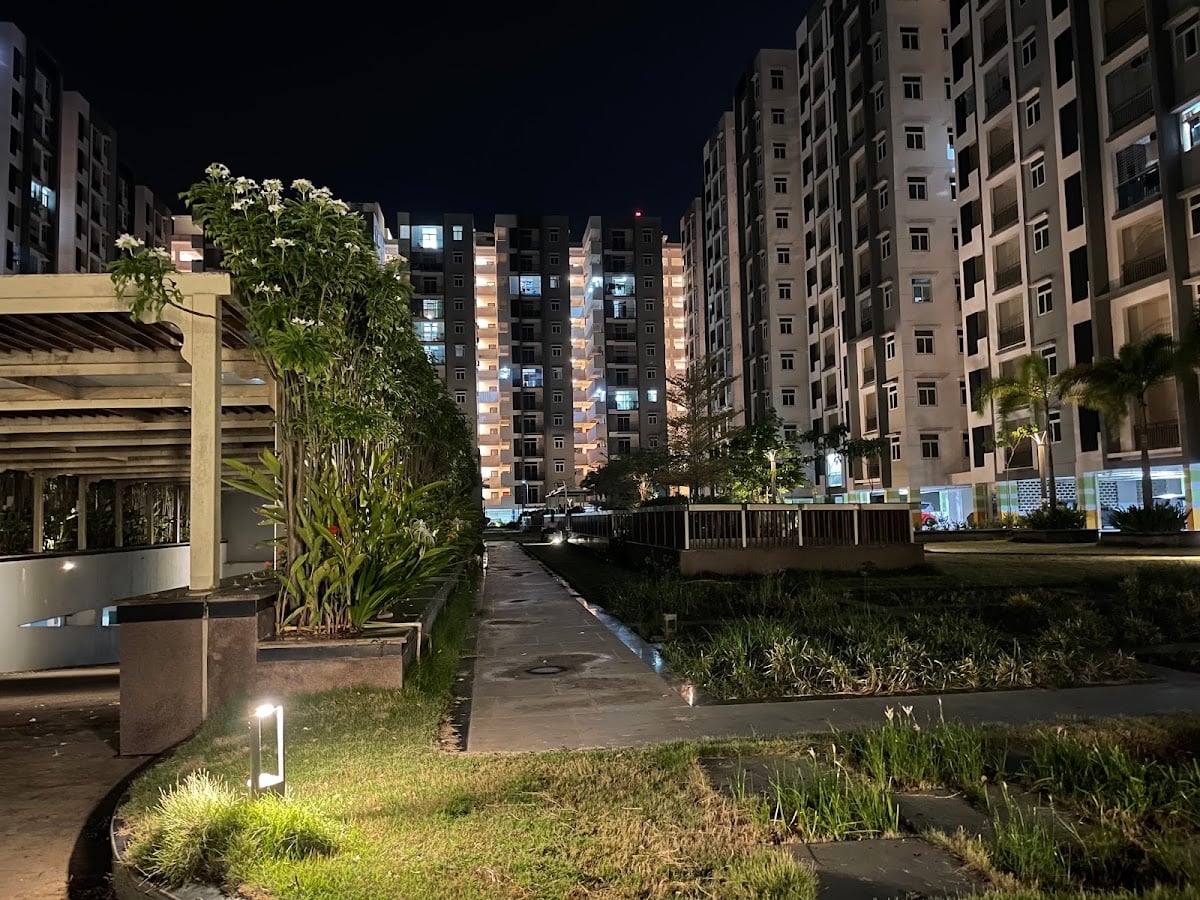 Raintree Park Dwaraka Krishna - Willows Grande - Gated Community Flats in Vijayawada and Guntur — photo by Partha Bhattacharjee, PhD