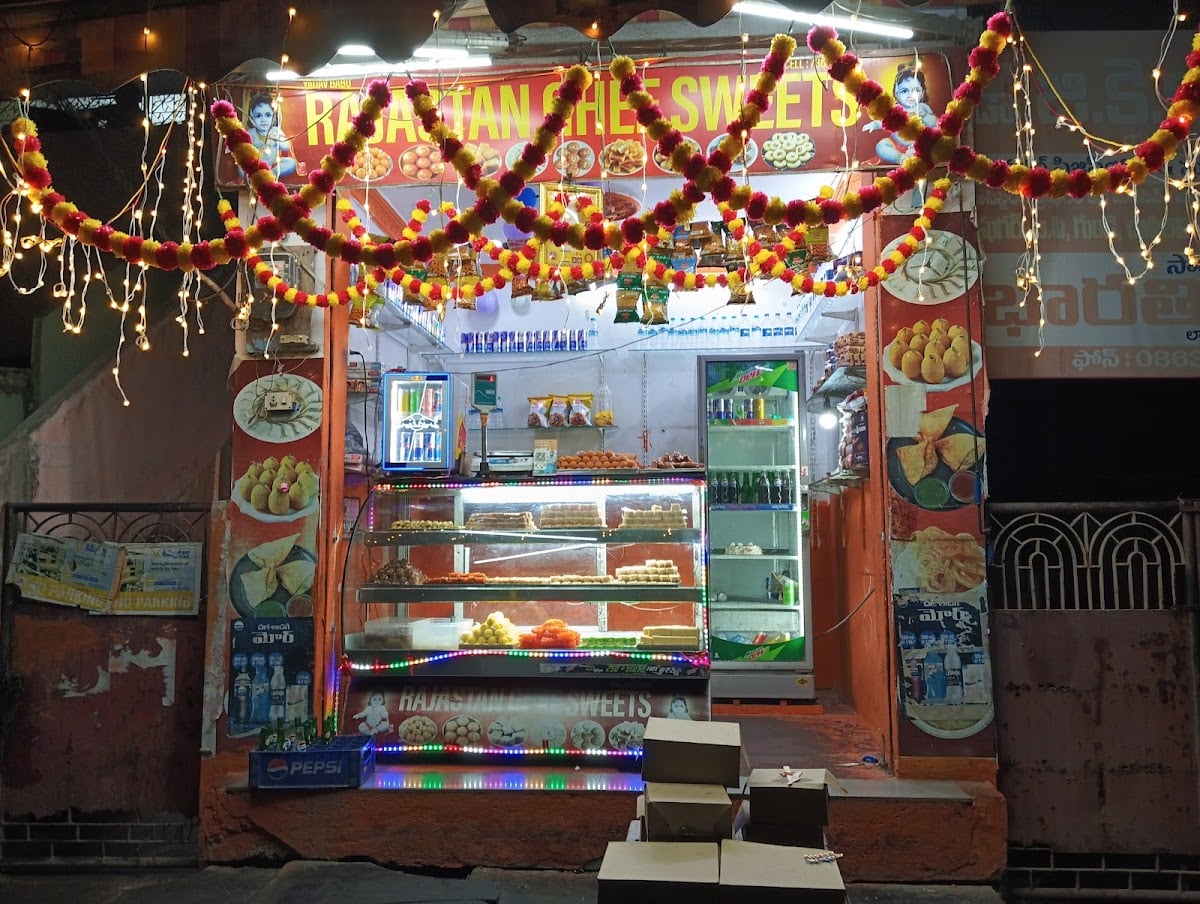 Rajasthani Ghee sweets and bhaji — photo by Dilip Kumar Yadav