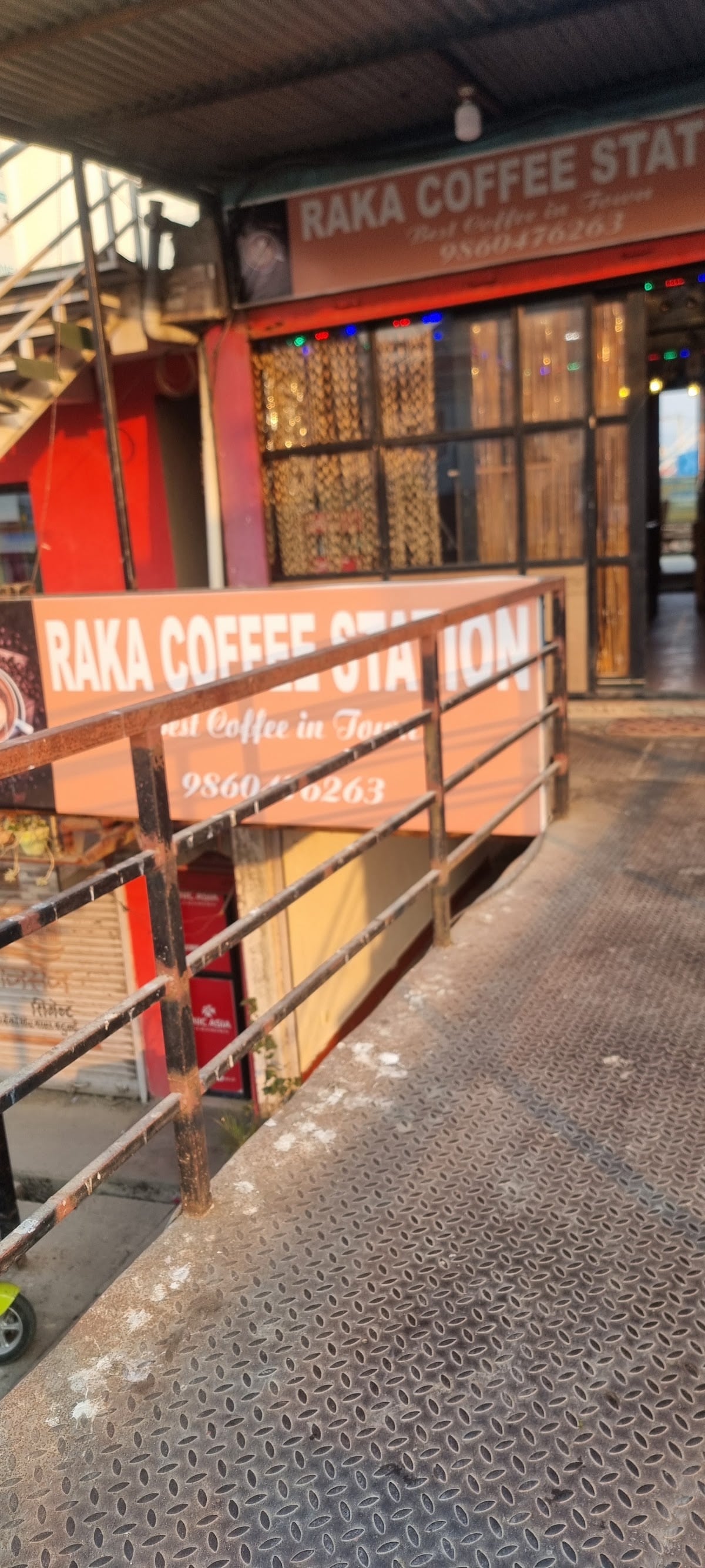 Raka coffee station — photo by CAFE DE RAKA