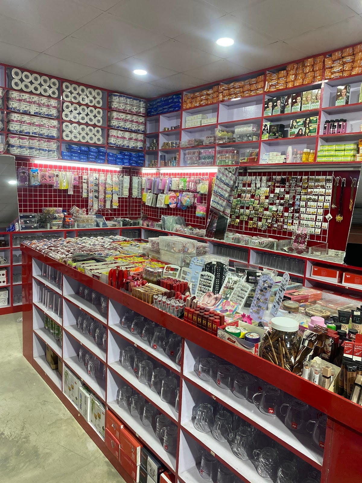 Rama cosmatic shop — photo by Rama cosmatic shop