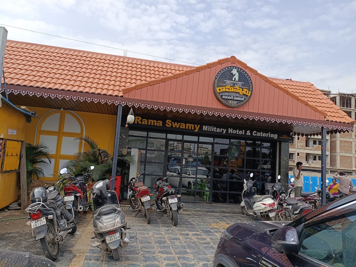 RAMA SWAMY MILITARY HOTEL — photo by VB R