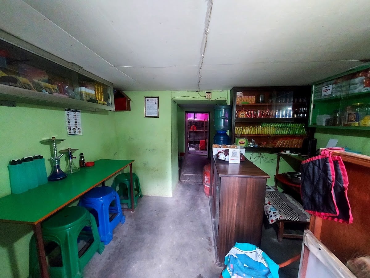 Rashil Tea Shop — photo by Rashil Cafe