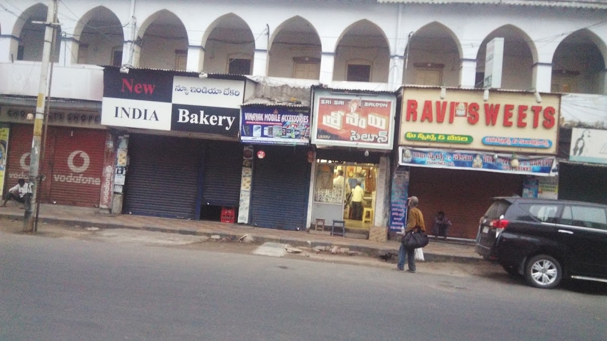 Ravi Sweets and Bakery Cool Drinks — photo by 37 D Giribabu