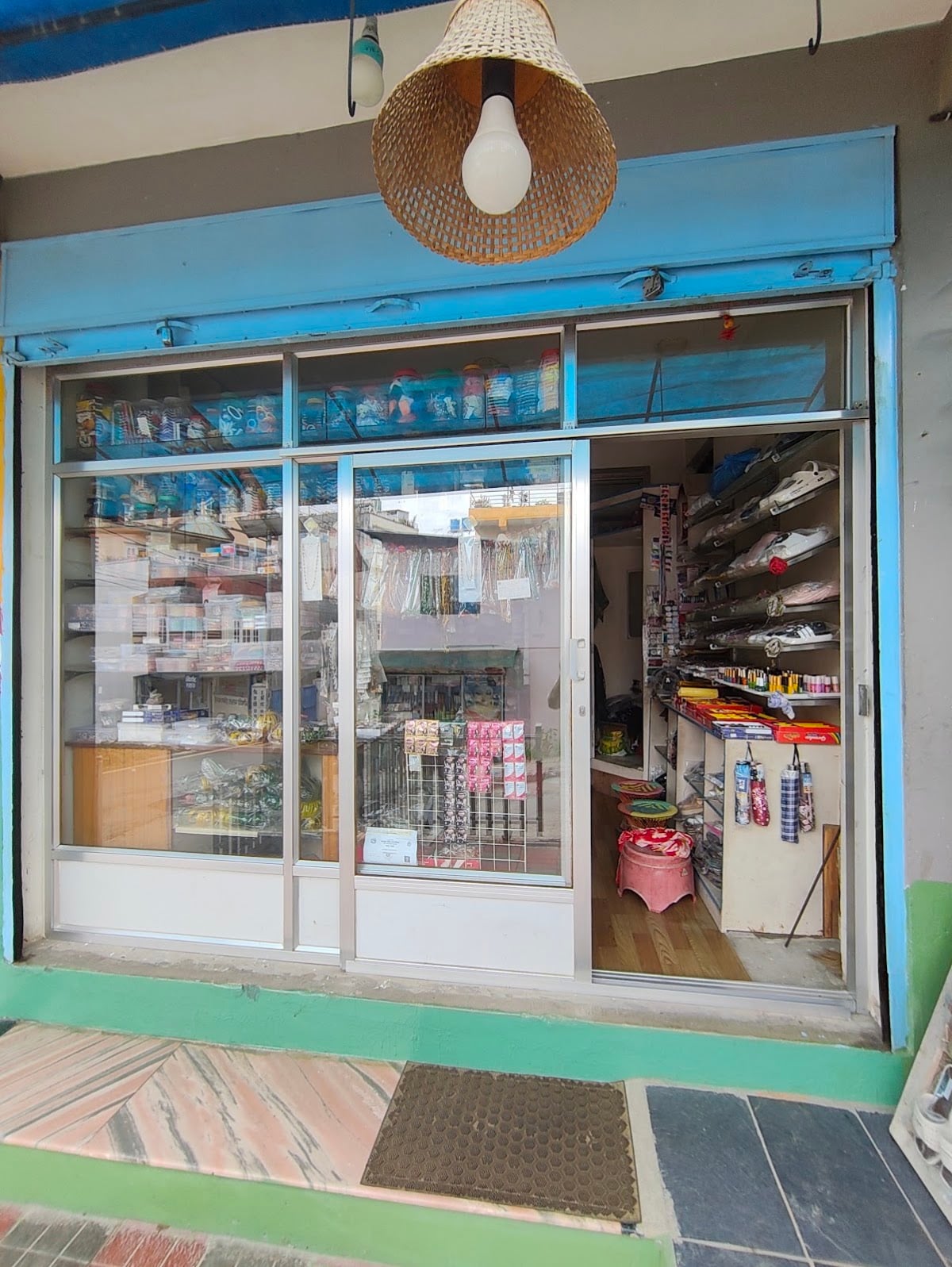 RC COSMETICS & SLIPPERS STORE — photo by RC COSMETICS & SLIPPERS STORE
