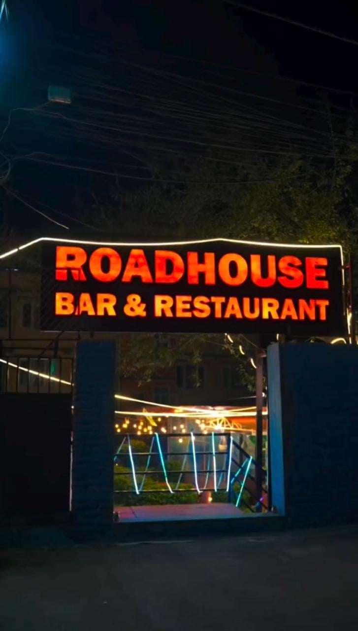 Roadhouse Bar and Restaurant — photo by Roadhouse Bar and Restaurant