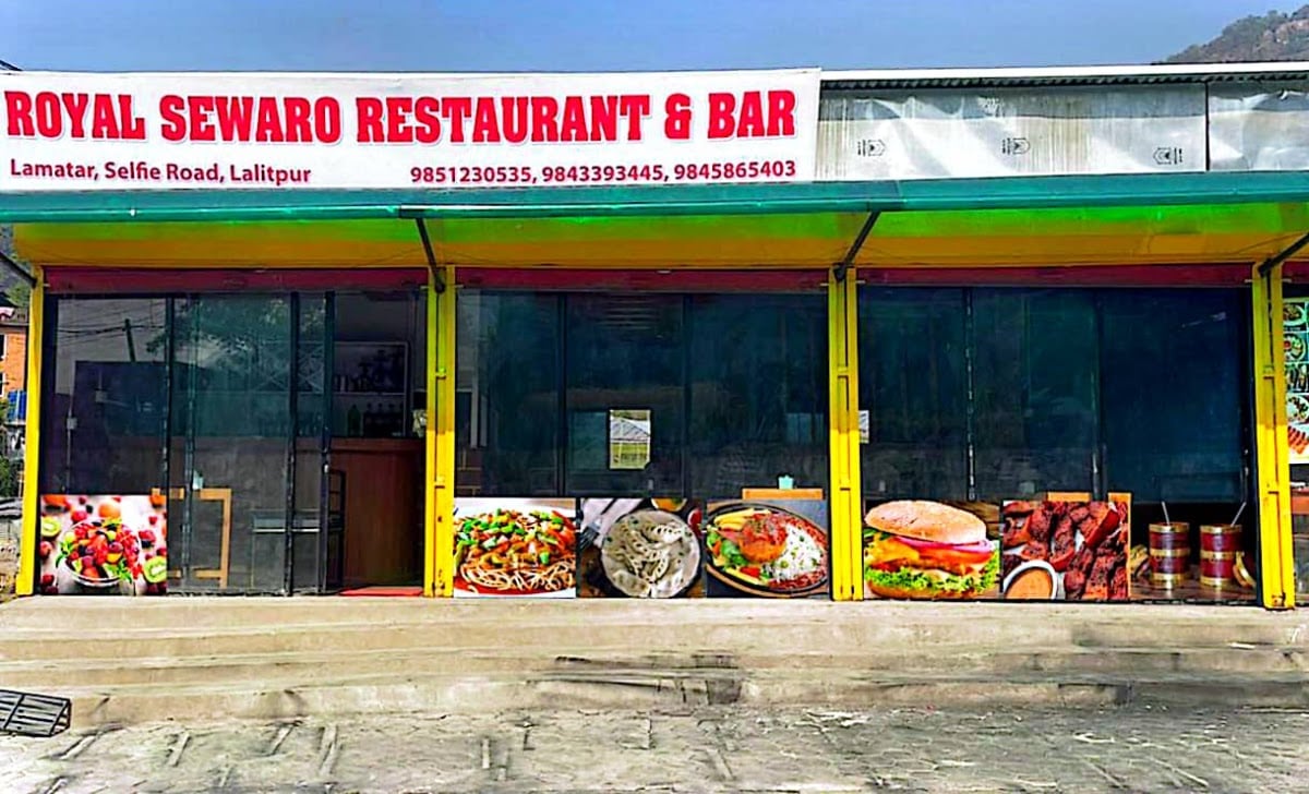 Royal Sewaro restaurant & Bar — photo by Dharma Sampang