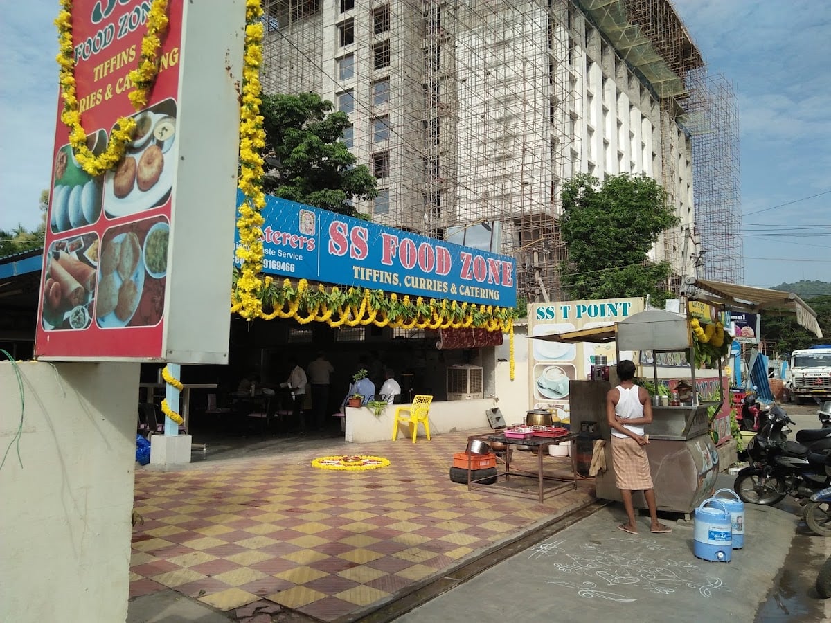 S S Food Zone — photo by prasanthi rekha Mulpuri