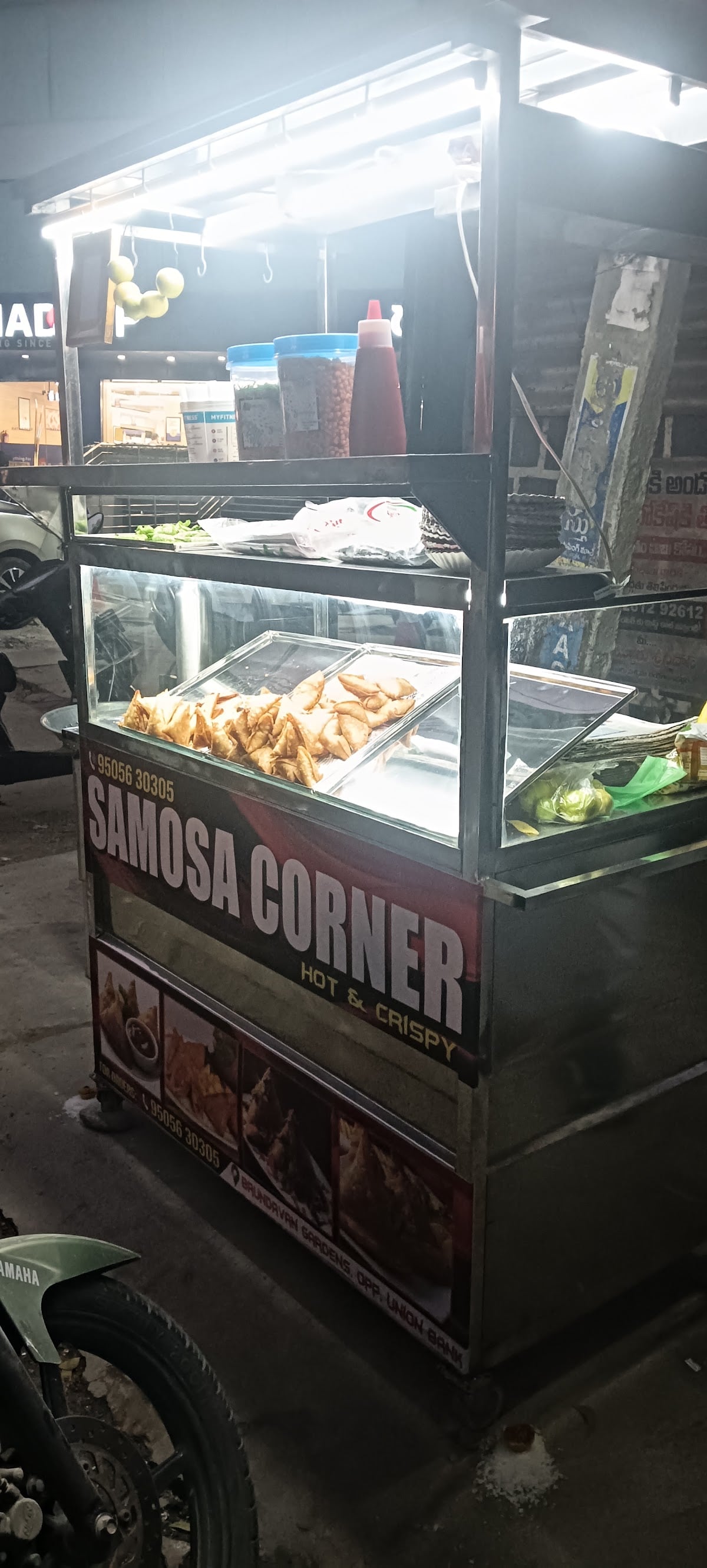 Samosa Corner — photo by RAFI BAIG