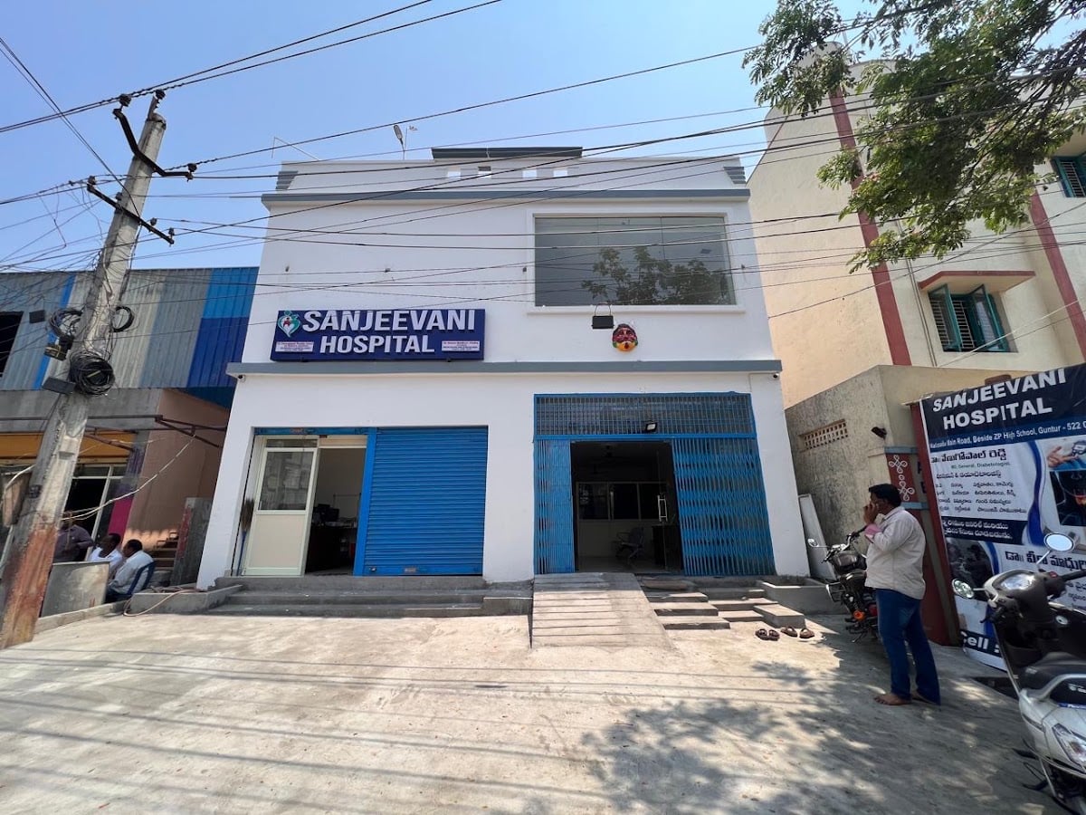 Sanjeevani hospital — photo by raj nit