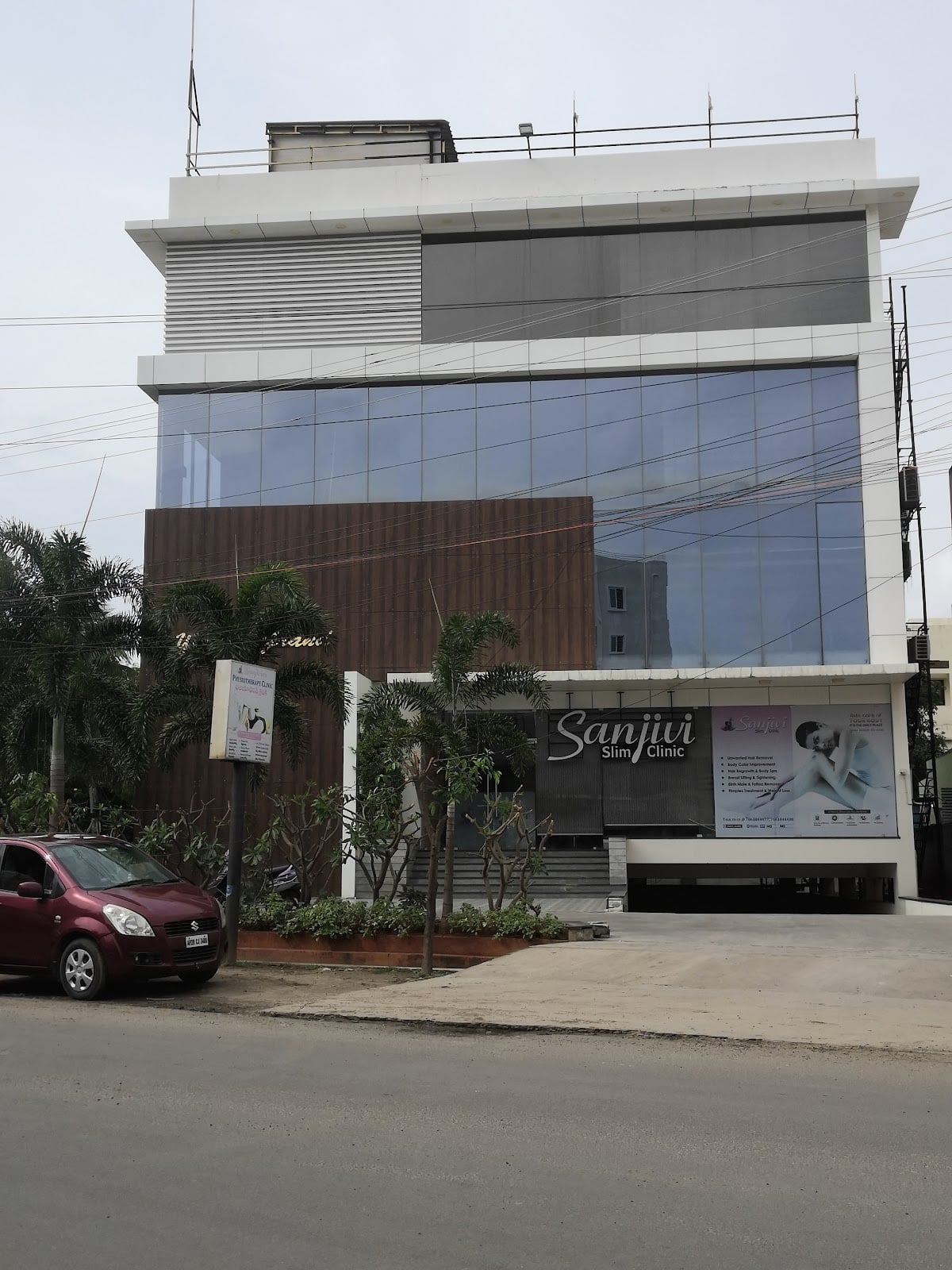 Sanjivi Slim Clinic — photo by Rajesh Y