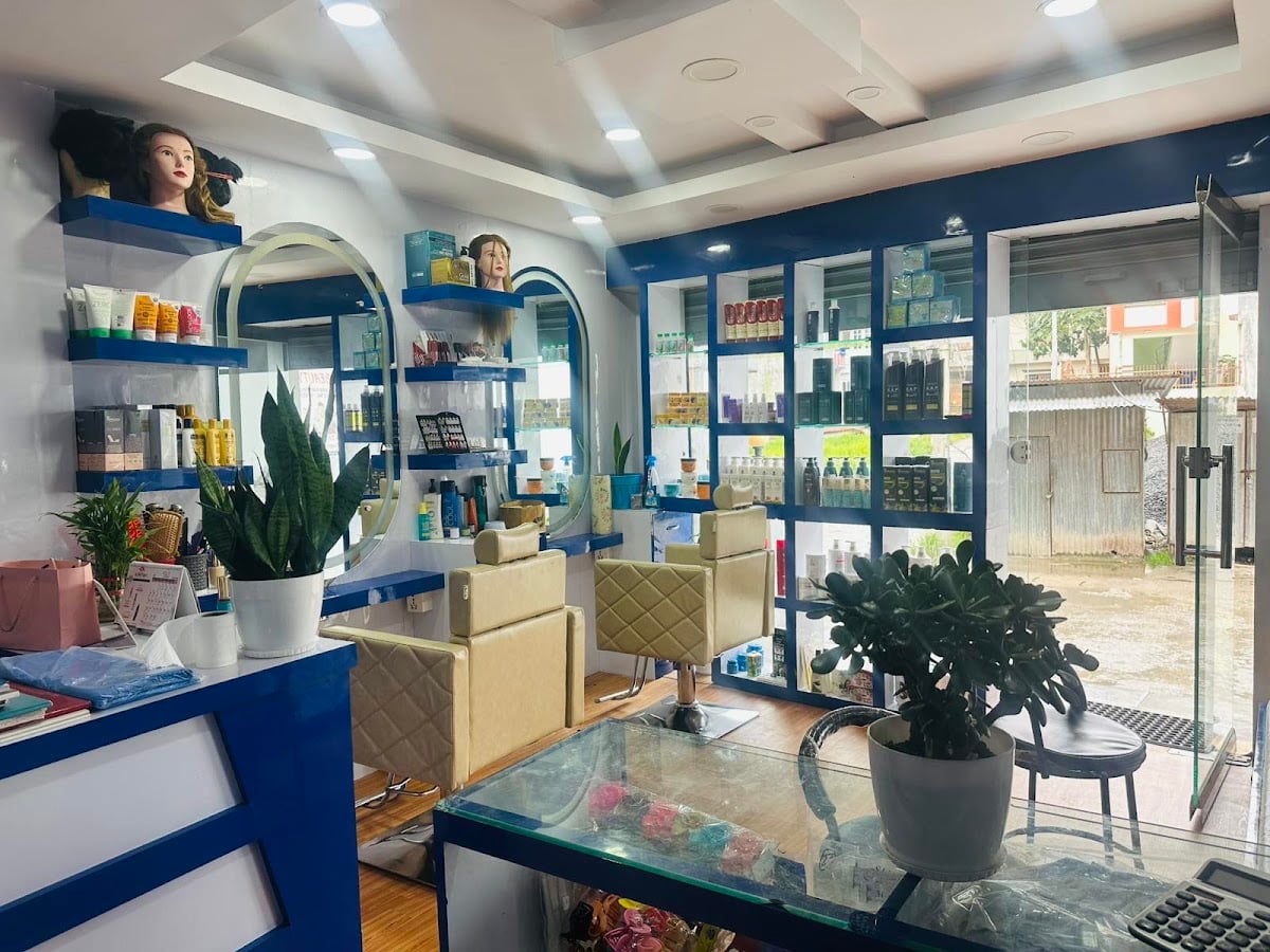 Sanju Beauty Parlour — photo by Sanju Beauty Parlour