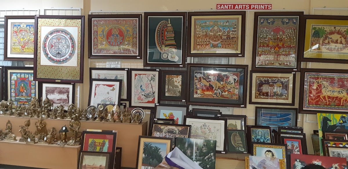Santi Art Gallery — photo by PM Jain