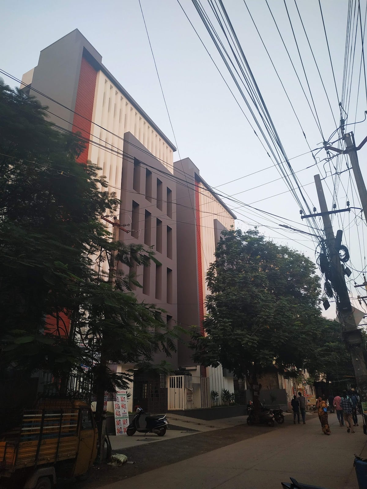 sathya bhavan, Master minds — photo by Mohith rao