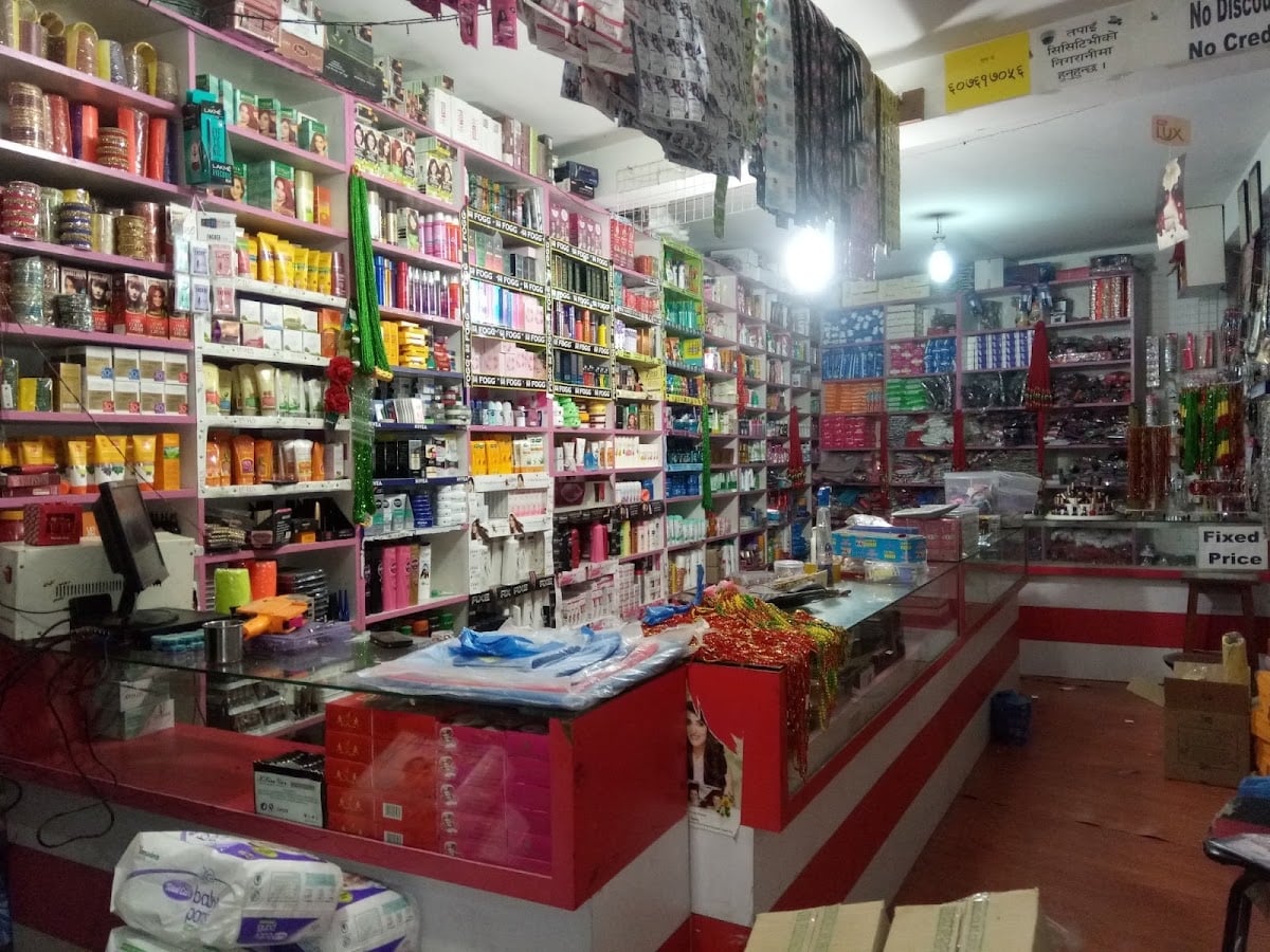 Selection Cosmetics — photo by Raju Kumar Jaiswal
