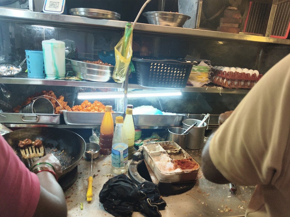 Shaheed fast foods — photo by ameenulla shaik