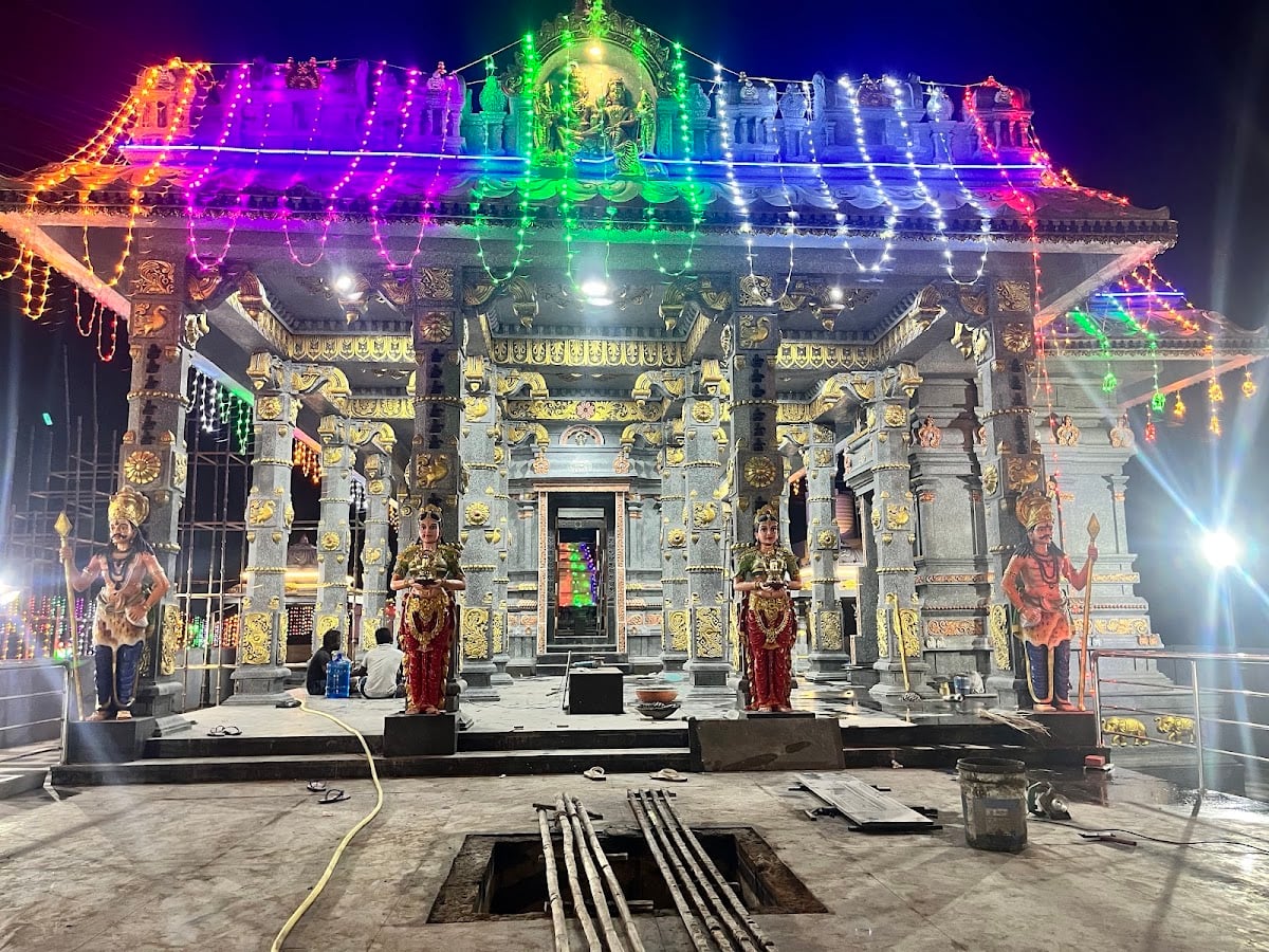 Shri Sahasrambika sametha sahasra lingeswara swami devastanam — photo by srikanth muvva