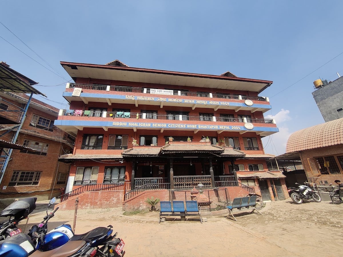 Siddhi memorial old age home — photo by geoknight60