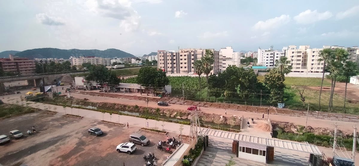 Sree Fortune Grand Tadepalli — photo by Suneel Kunnerla