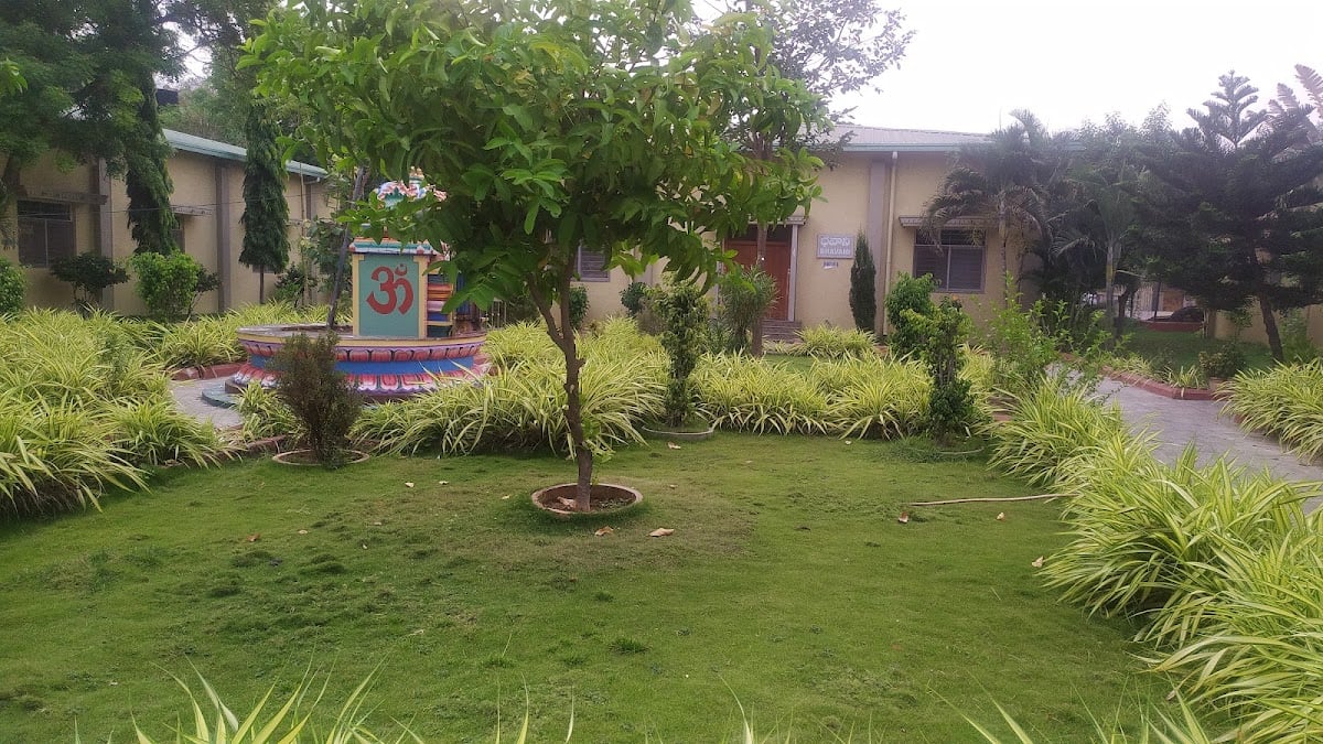 Sri C.V.Reddy charities pilgrim rest house — photo by anuradha