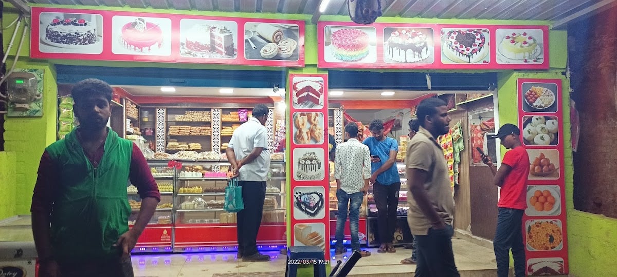Sri Lakshmi Venkateshwara Bengaluru Ayyengar Bakery — photo by Sri Lakshmi Venkateshwara Bengaluru Ayyengar Bakery