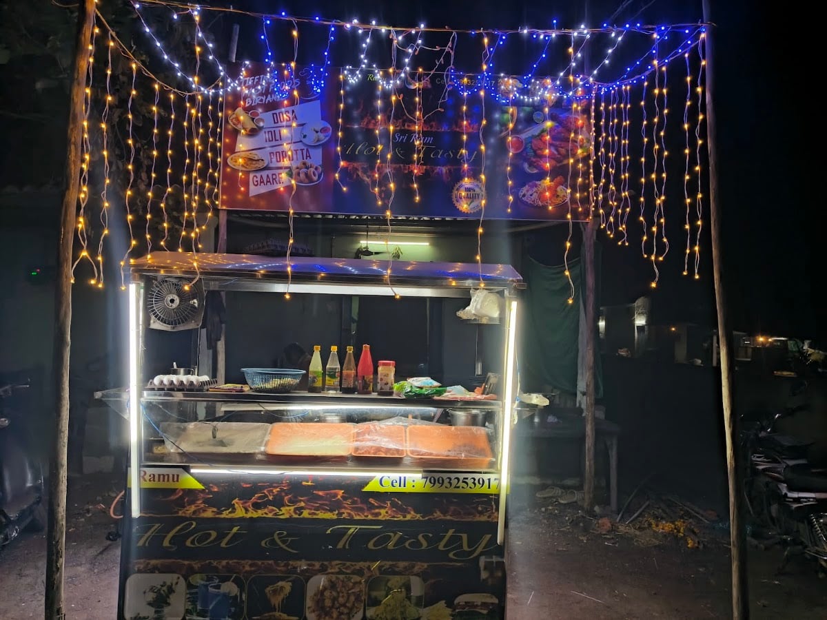 SRI RAM HOT & TASTY FAST FOOD CENTRE — photo by SRI RAM HOT & TASTY FAST FOOD CENTRE