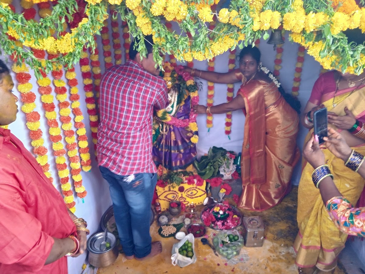 Sri sri sri Ganapathi vijaya durga malleswara swamy varma devastam — photo by SAKHAMURI SRINIVASARAO